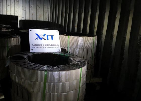 Καλή τιμή. 1219mm πλήρες σκληρό Aisi 301 χρυσός χάλυβα ανοίξεων ανοξείδωτου που βουρτσίζεται σε απευθείας σύνδεση